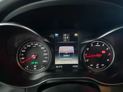 Mercedes-Benz C-Class W205 C200 2017 28