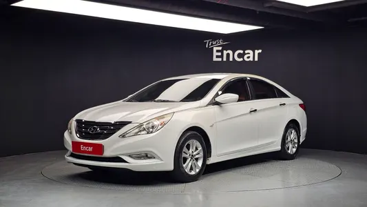 Hyundai YF LPI 2011