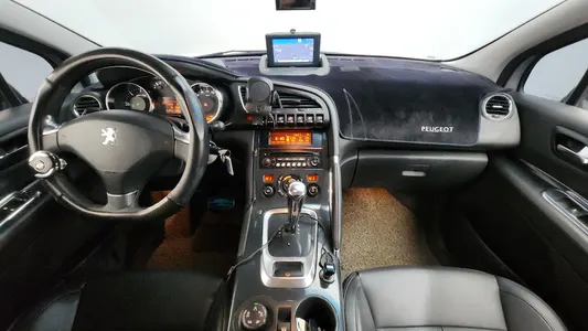Peugeot 3008 1.6 e-HDi 2014 7