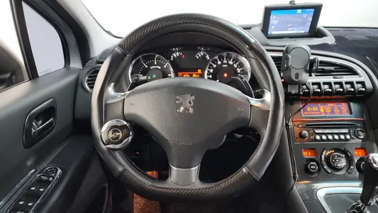 Peugeot 3008 1.6 e-HDi 2014 13