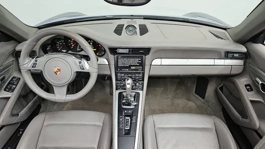 Porsche 911 4 2013 7