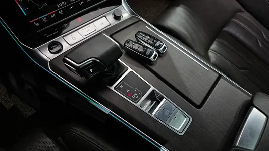 Audi A7 (4K) 55 TFSI 2022 9