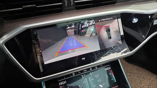 Audi A7 (4K) 55 TFSI 2022 14