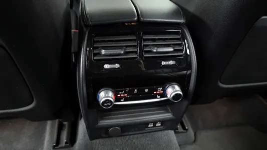 BMW 6 Series GT (G32) 630i xDrive M 2022 18