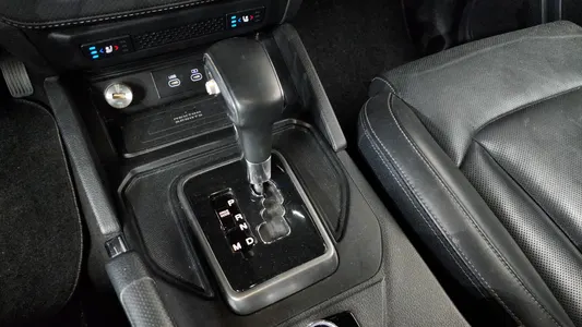 KG Mobility 렉스턴 스포츠 칸 2.2 4WD 2024 9