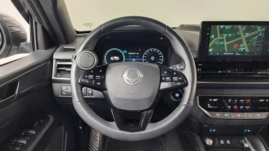 KG Mobility 렉스턴 스포츠 칸 2.2 4WD 2024 13