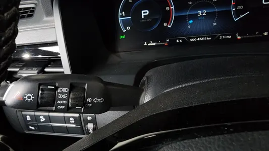 KG Mobility 렉스턴 스포츠 칸 2.2 4WD 2024 18
