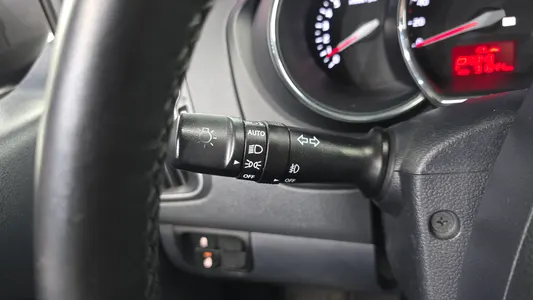 Kia 프라이드 5DR 1.4 MPI 2016 18