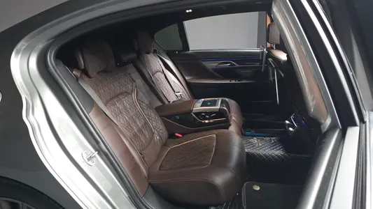 BMW 7 Series (G11) 740Li xDrive M 2019 12