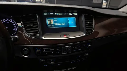 Hyundai () VS380 2015 17