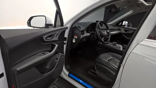 Audi Q7 (4M) 45 TFSI 2019 11