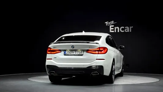 BMW 6 Series GT (G32) 640i xDrive M 2022 4