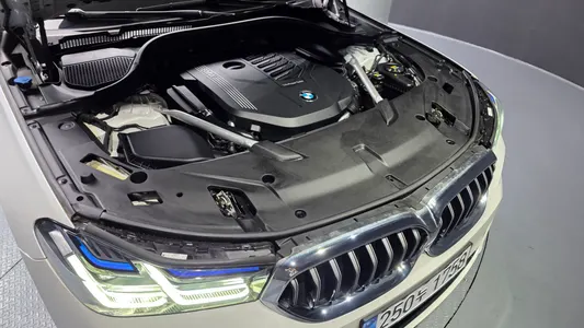 BMW 6 Series GT (G32) 640i xDrive M 2022 6