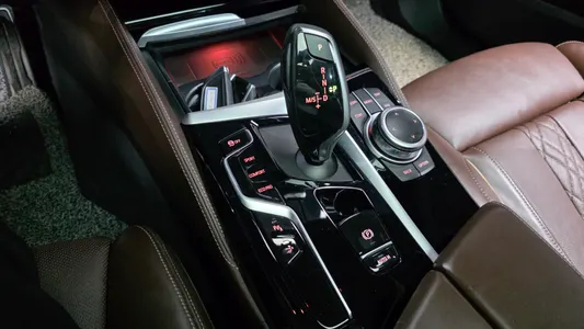 BMW 6 Series GT (G32) 640i xDrive M 2022 9