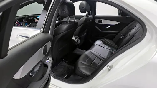 Mercedes-Benz C-Class W205 C200 AMG Line 2021 11