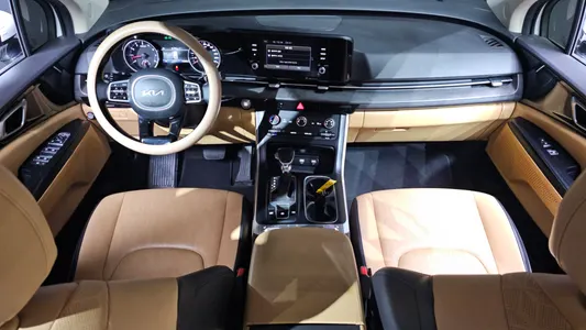 Kia Carnival (LPG) 2022 7