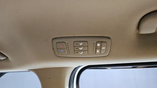 Kia Carnival (LPG) 2022 18