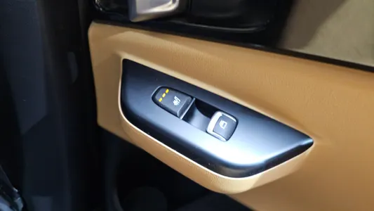 Kia Carnival (LPG) 2022 19