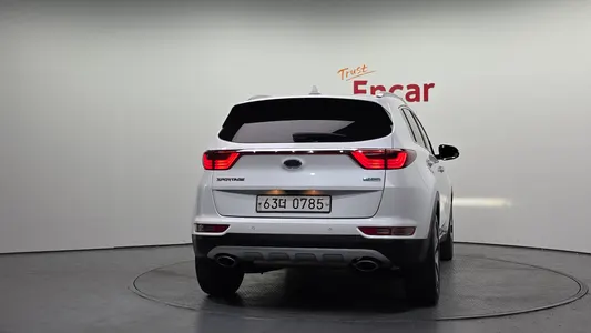 Kia 4 2.0 2WD 2016 4