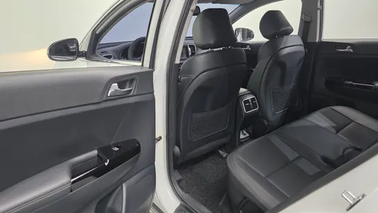 Kia 4 2.0 2WD 2016 18