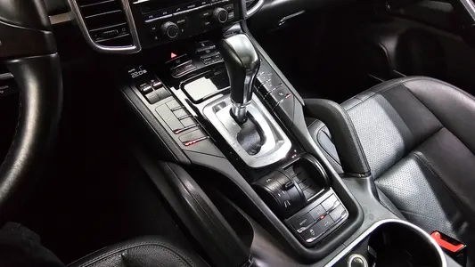 Porsche 카이엔 3.0 2013 9