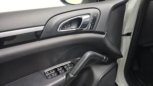 Porsche 카이엔 3.0 2013 12