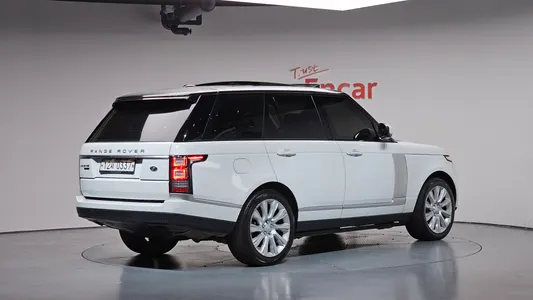 Land Rover 4 4.4 SDV8 Vogue SE 2015