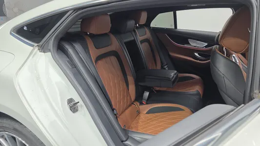 Mercedes-Benz AMG GT 4 43 4MATIC+ 2021 11