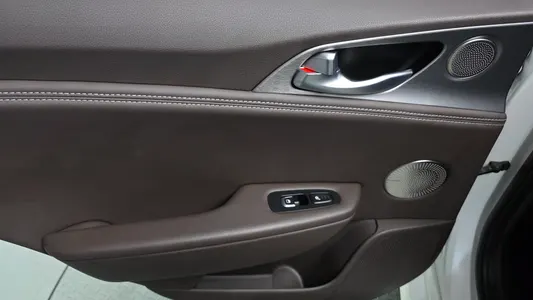 Kia Stinger 3.3 AWD 2017 25