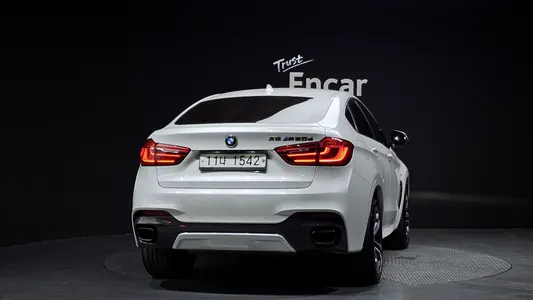 BMW X6 (F16) M50d 2017 4