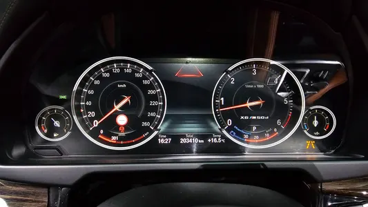 BMW X6 (F16) M50d 2017 8