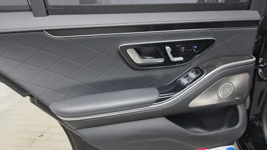 Mercedes-Benz S-Class W223 S580L 4MATIC 2021 25