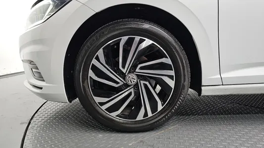 Volkswagen 7 1.4 TSI 2020 5