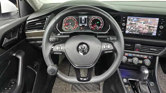 Volkswagen 7 1.4 TSI 2020 12