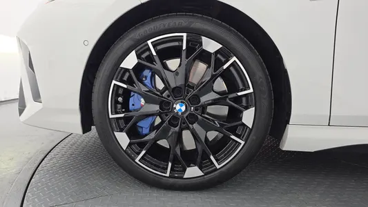 BMW 1 Series (F70) M135 xDrive 2025 5