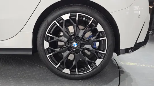 BMW 1 Series (F70) M135 xDrive 2025 21
