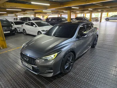 Infiniti Q30 2.0 2017