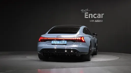 Audi e- GT GT 2022 4