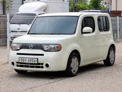 Nissan 1.8 S 2011