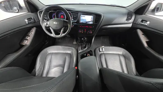 Kia K5 2.0 2012 7