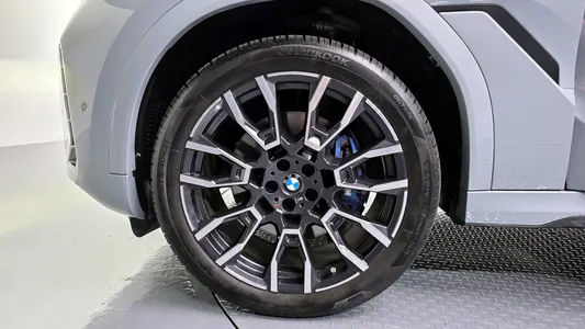 BMW X6 (G06) xDrive40i M 2024 5