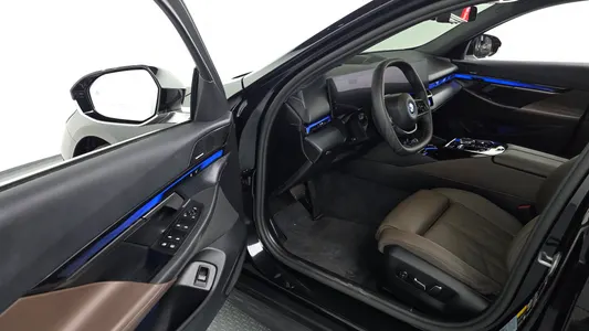 BMW i5 (G60) eDrive 40 2025 10