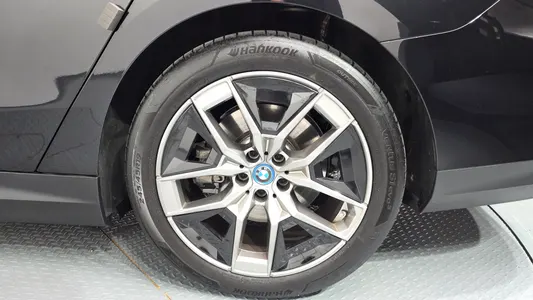 BMW i5 (G60) eDrive 40 2025 21