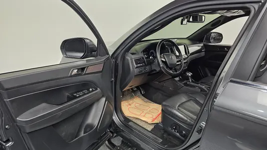 KG Mobility 렉스턴 스포츠 칸 2.2 4WD 2021 10