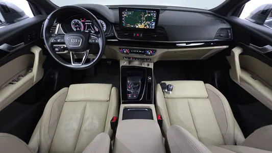 Audi Q5 (FY) 40 TDI 2022 7