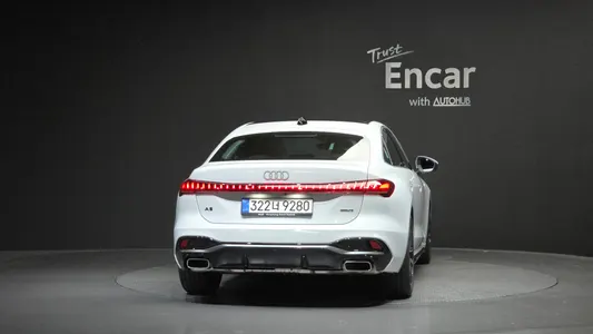 Audi A5 (B10) 40 TFSI S Line 2025 4