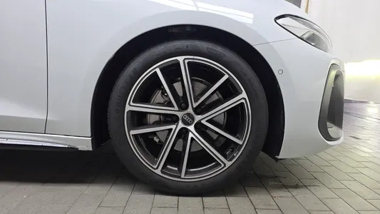 Audi A5 (B10) 40 TFSI S Line 2025 21