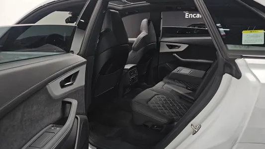 Audi Q8 (4M) 55 TFSI 2025 12