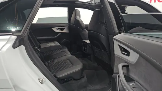 Audi Q8 (4M) 55 TFSI 2025 26