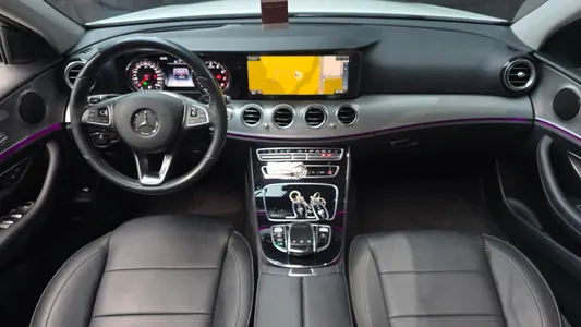 Mercedes-Benz E-Class W213 E200 2016 7